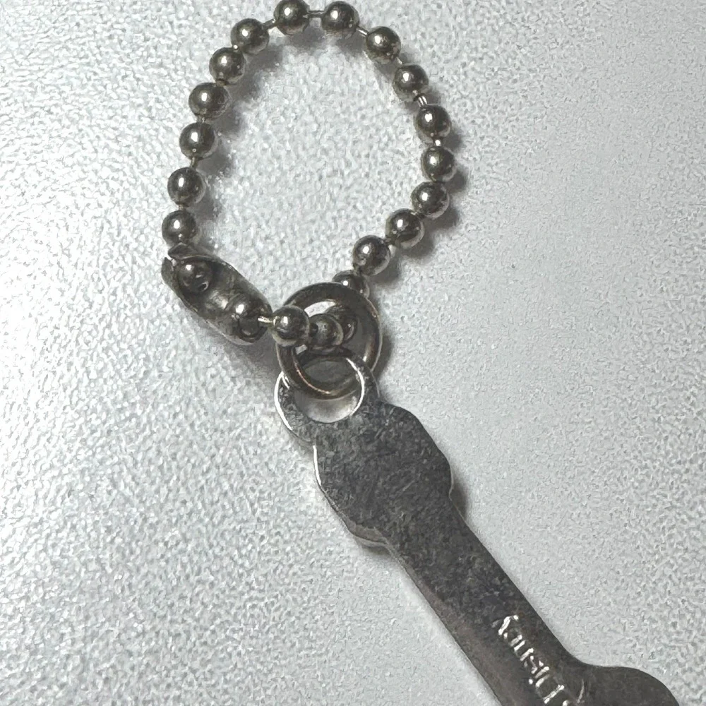 Hannah Montana Guitar Keychain‎ Charm 2008 Disney Collectible Musical Instrument
